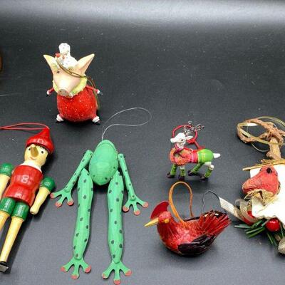 Mixed Lot of Green & Red Christmas Ornaments