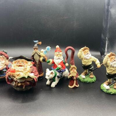 Santa Claus Figurine Ornament Lot