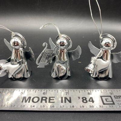 Silvertone Metal Angel Set