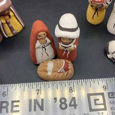 Handcrafted in Peru 10 Piece Nativity Scene
