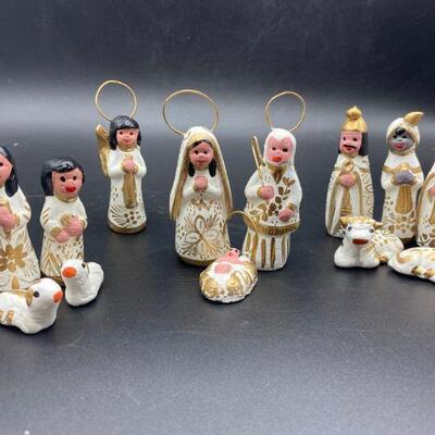 White and Gold Hand Painted Nativity Scene