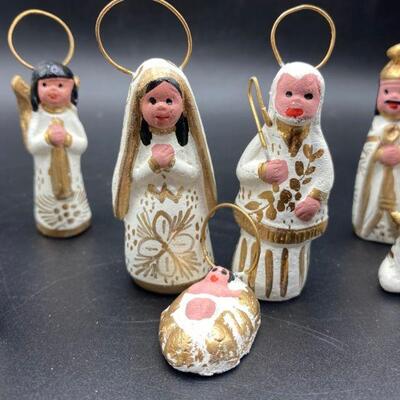White and Gold Hand Painted Nativity Scene