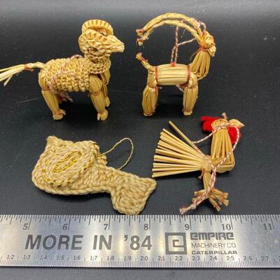 Set of 4 Straw Weave Animal Ornaments
