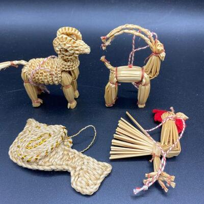 Set of 4 Straw Weave Animal Ornaments