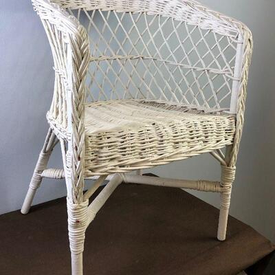 #143 Antique White Wicker Chair. 