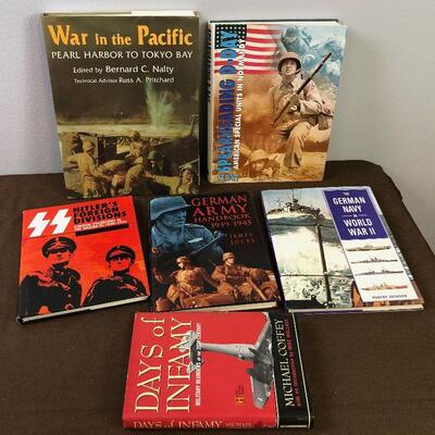 #216 WAR & HISTORY BOOKS 