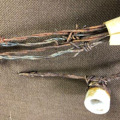 #268 Western VINTAGE Barbwire 