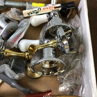 #276 CABINET HARDWARE 