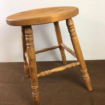 #291 18" Wood Stool 