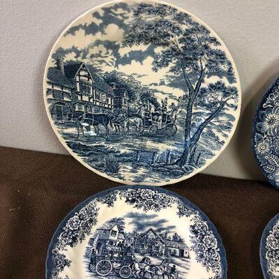 #314 Mixed Lot of Courier and Ives Plates 