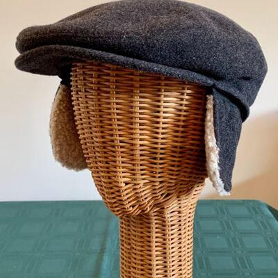 LOT 215  MEN'S FLAT CAP W/EAR FLAPS