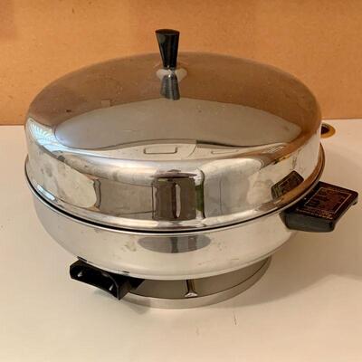 LOT 229  FABERWARE MILLENNIUM ELECTRIC SKILLET