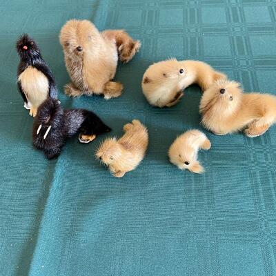 LOT 246 GROUP OF FUR SOUVENIRS MADE IN NORWAY SEALS & ONE PENQUIN