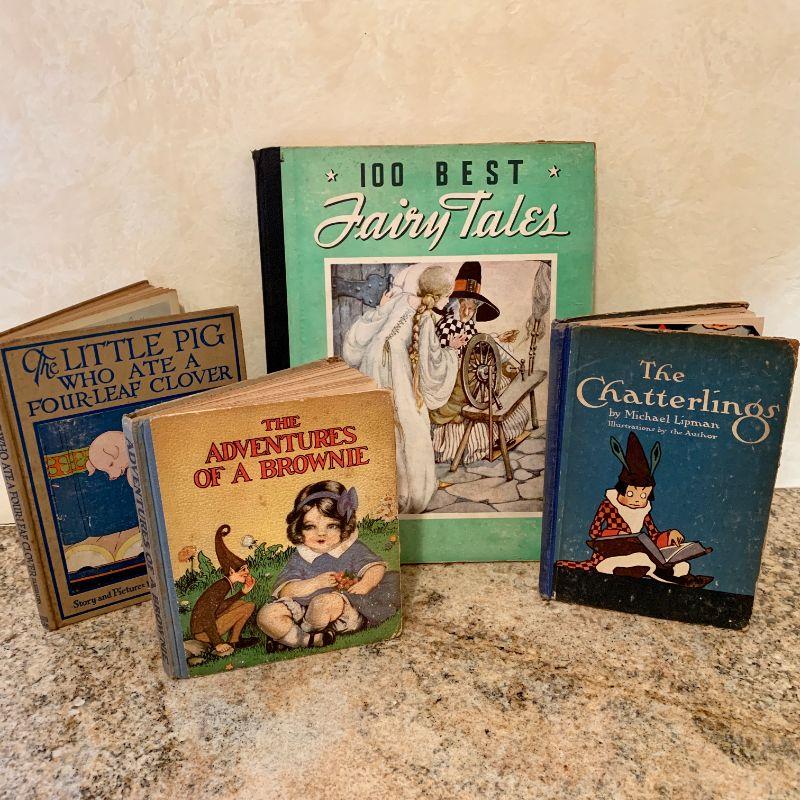 LOT 254 GROUP OF ANTIQUE CHILDREN'S BOOKS