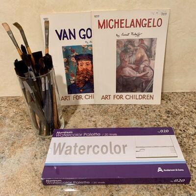 LOT 259  ARTIST GROUP PAINT BRUSHES AND METAL PALETTE