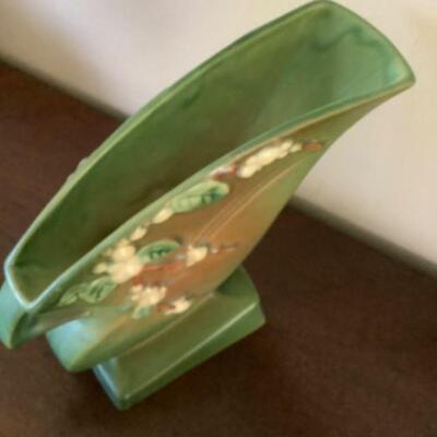 Roseville Snowberry Blue Fan Vase