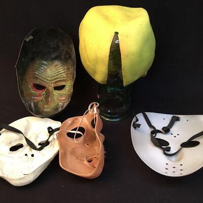 5 vintage-ish Halloween Party face masks Michael Hockey Mask, Jim Carrey's Mask + others 