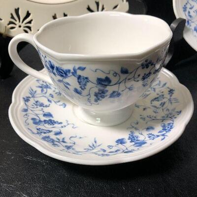 12: Vintage Lenox Lot