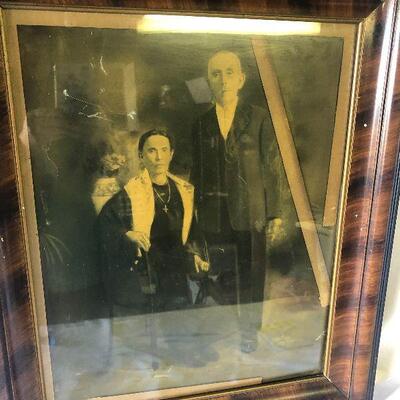 40: Vintage Antique Family Portrait