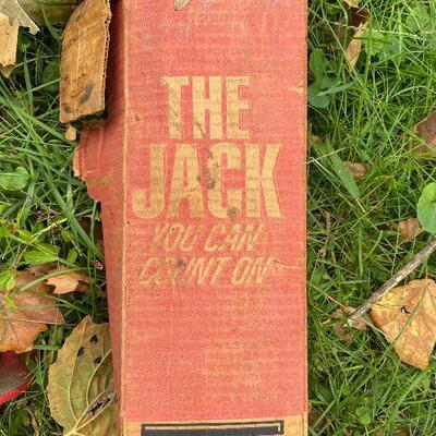 66: Vintage THE JACK and Car Jack