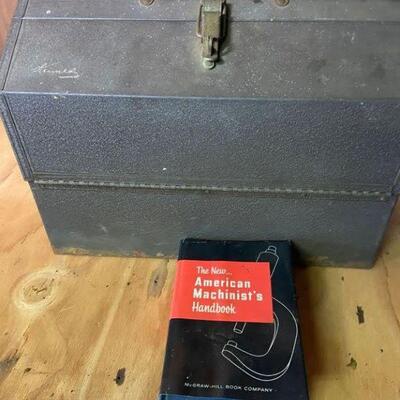 100: Vintage Kennedy Style 1018 Tool Box