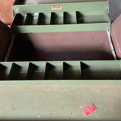 100: Vintage Kennedy Style 1018 Tool Box