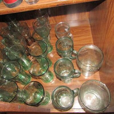 LOT 11  MANY COCA-COLA GLASSES