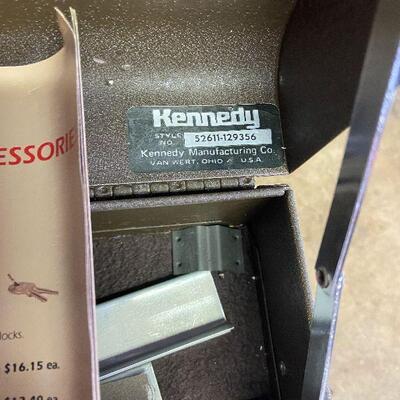 117: Vintage Kennedy Tool Box
