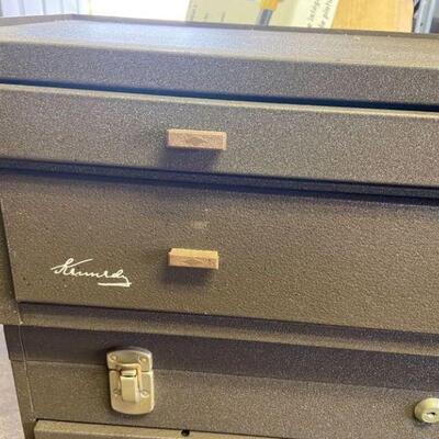 117: Vintage Kennedy Tool Box