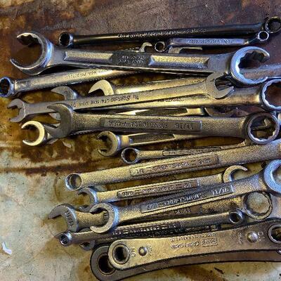 148: Vintage Box Lot of Wrenches