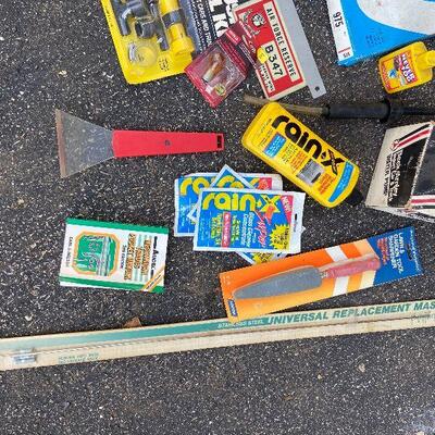 178: Vintage Auto Accessories