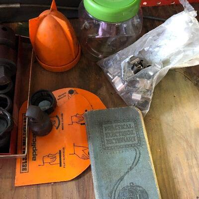 181: Vintage Sockets, and more in this lot