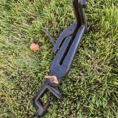 205: Vintage Disston Clamp