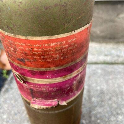 210: Vintage  Propane and Oil Cans