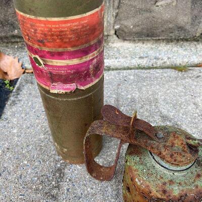 210: Vintage  Propane and Oil Cans