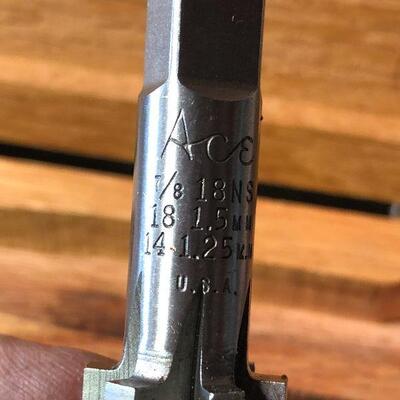 219: Vintage Ace Professional Quality Spark Plug Set