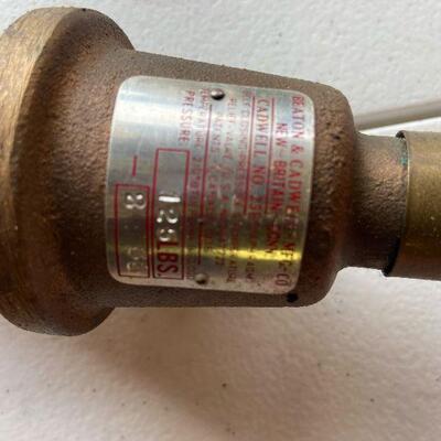 225: Vintage Caldwell #25 Extention Type Valve
