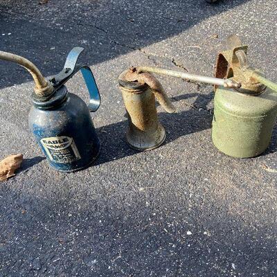 226: Vintage Three Oil Cans