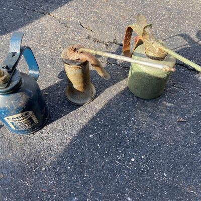 226: Vintage Three Oil Cans