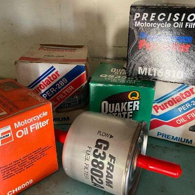 250: Vintage Auto Oils and More