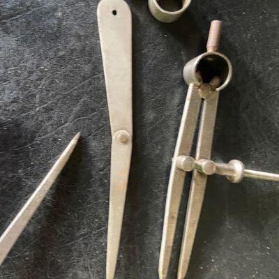 259: Vintage Goodell/Union Capileres and Dividers