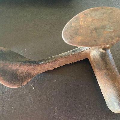 266: Vintage Cast Iron Cobblers Anvil