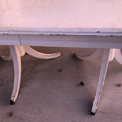 271: Vintage Farmhouse Table
