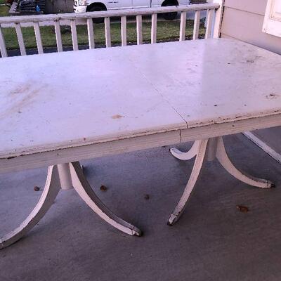 271: Vintage Farmhouse Table