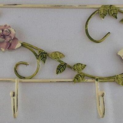 Metal 4 Hook Hanger with Roses