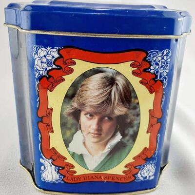 Prince Charles and Diana Tin