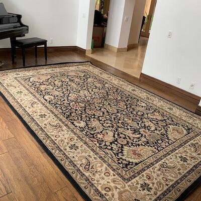 Great 8' x 12' Area Rug