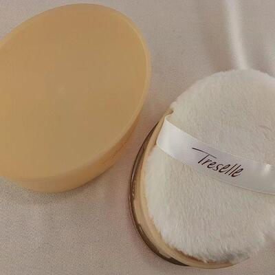 Treselle Shimmer Dusting Powder