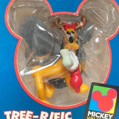 Lot #192 Mickey Unlimited Tree-Riffic Treasures Ornaments 