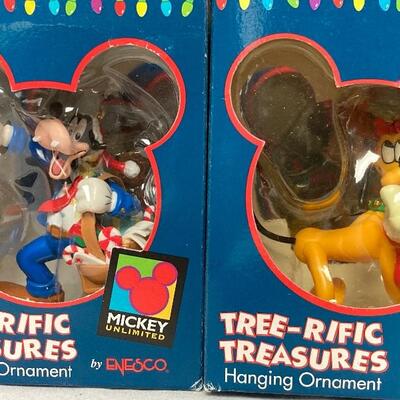 Lot #193 Mickey Unlimited Tree-Rific Treasures Ornaments 